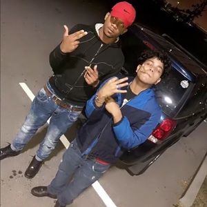 Meet your Posher, Henry